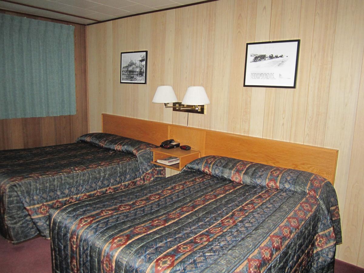 Airport Chalet Whitehorse Exteriér fotografie